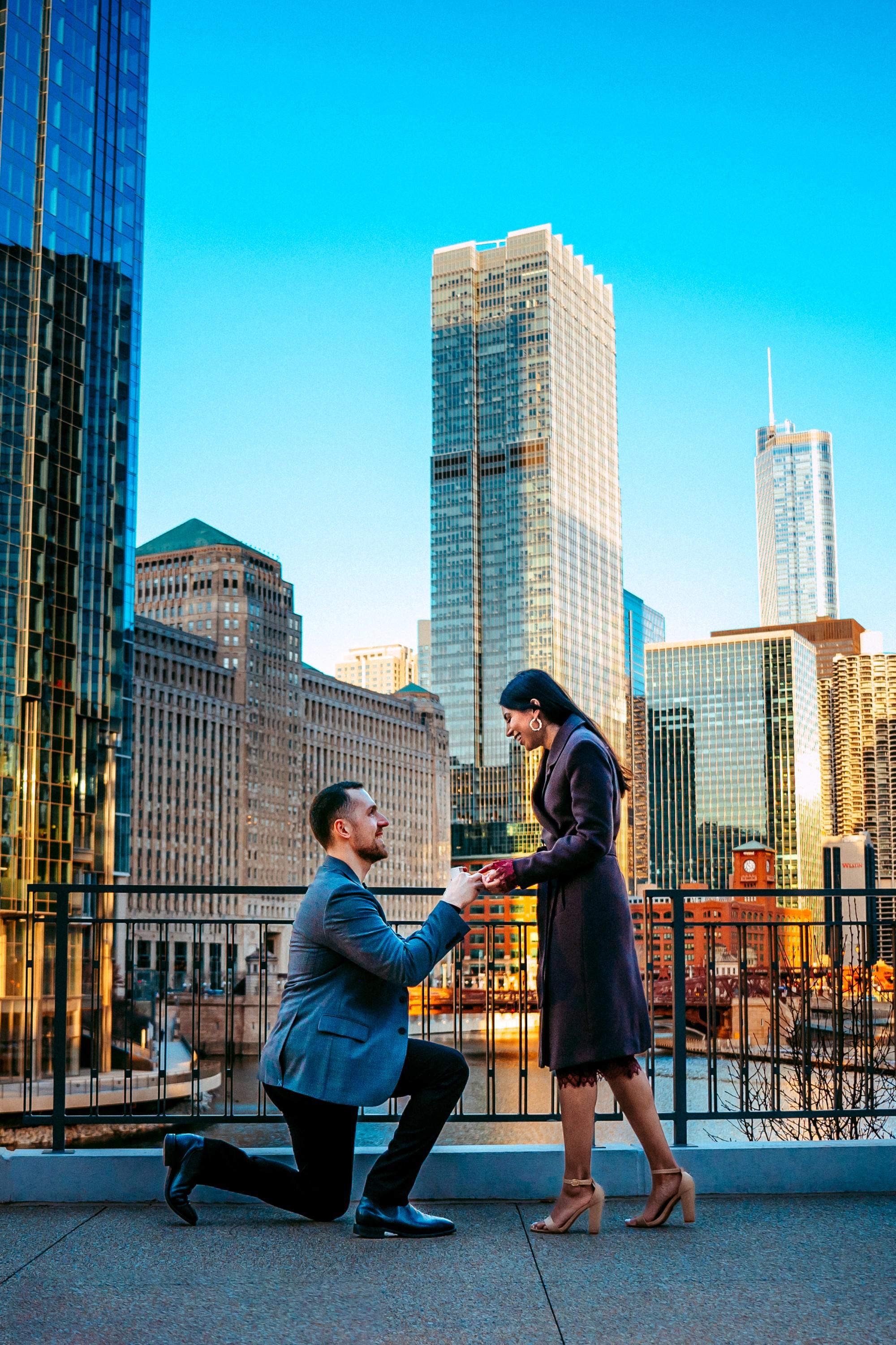 An Engagement That Screams "CHICAGO"!